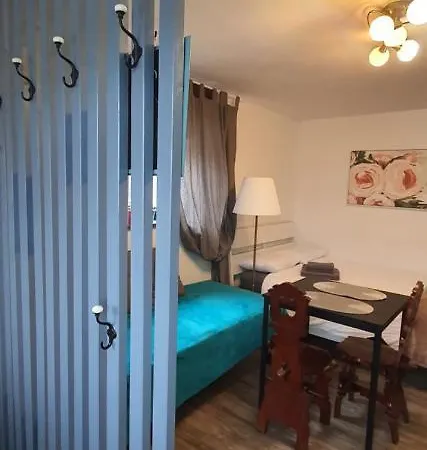 Deko-rooms, Parking, Bicycles Guest house